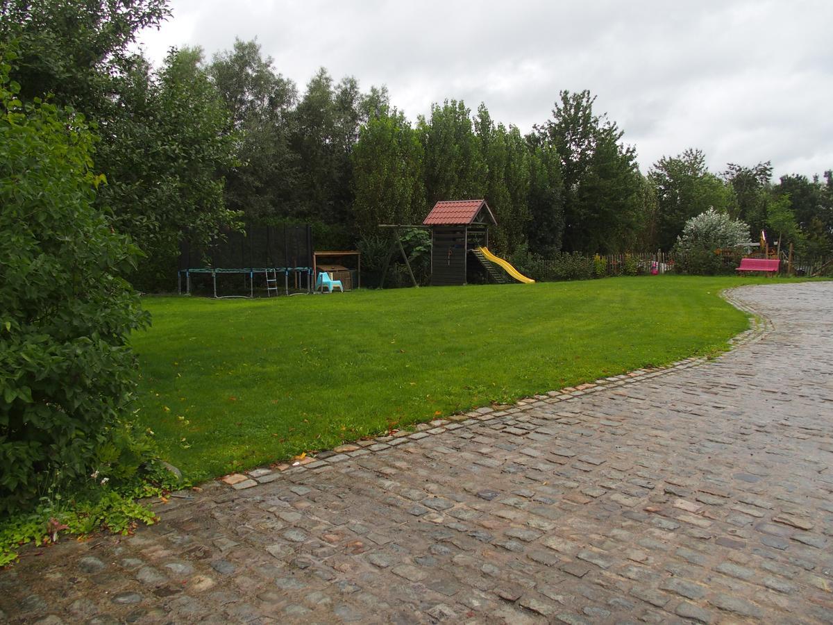 Anc. Seigneurie De Boucaut Villa Tournai Exterior foto